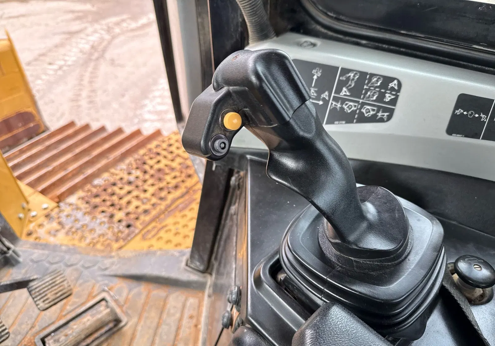 2017 Caterpillar D6T