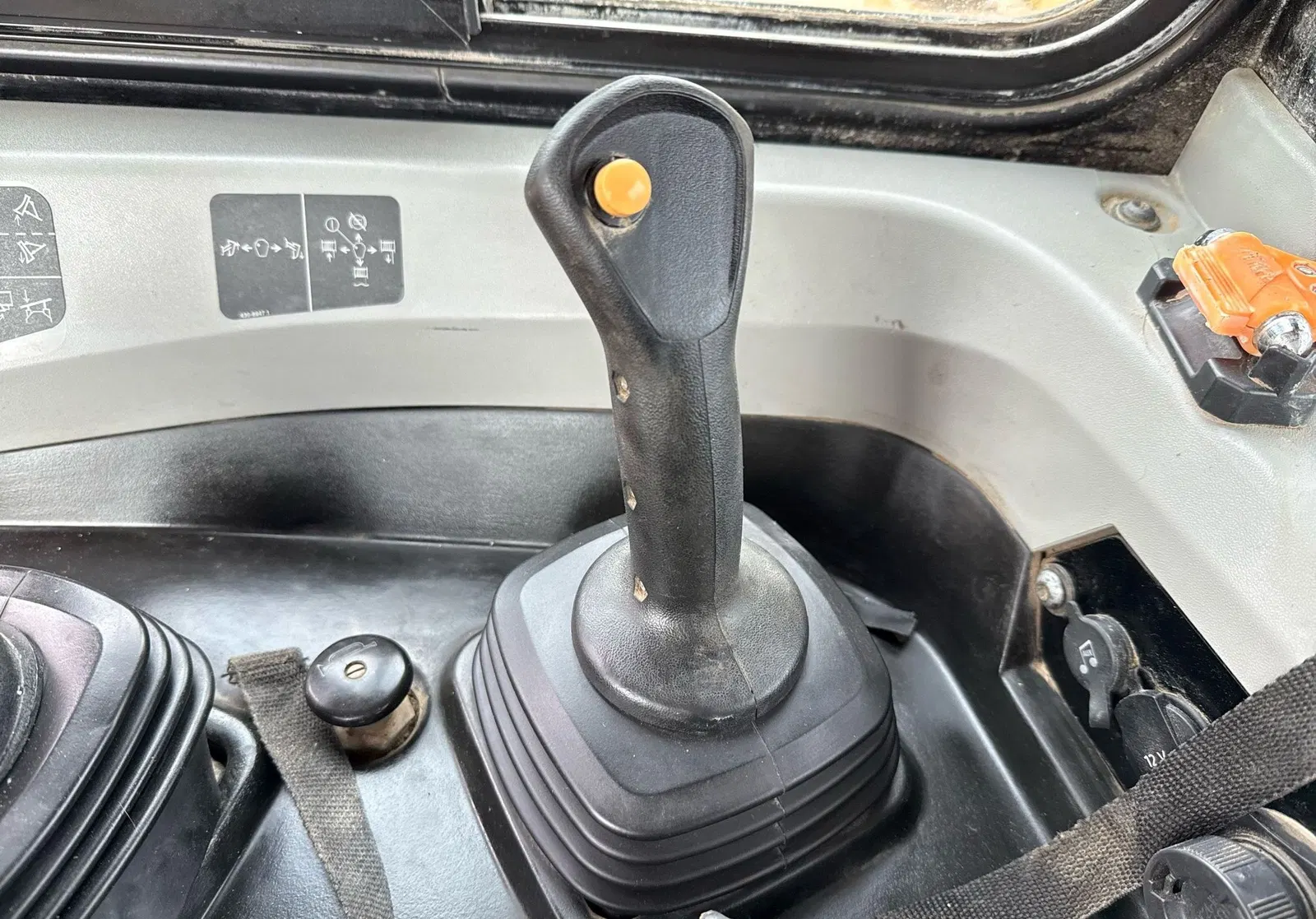 2017 Caterpillar D6T