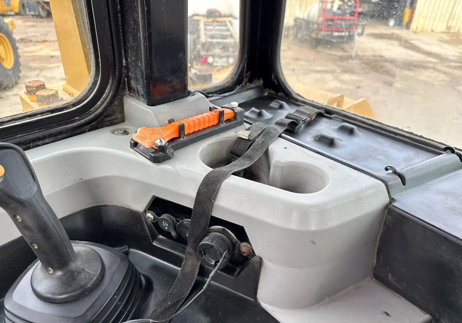 2017 Caterpillar D6T