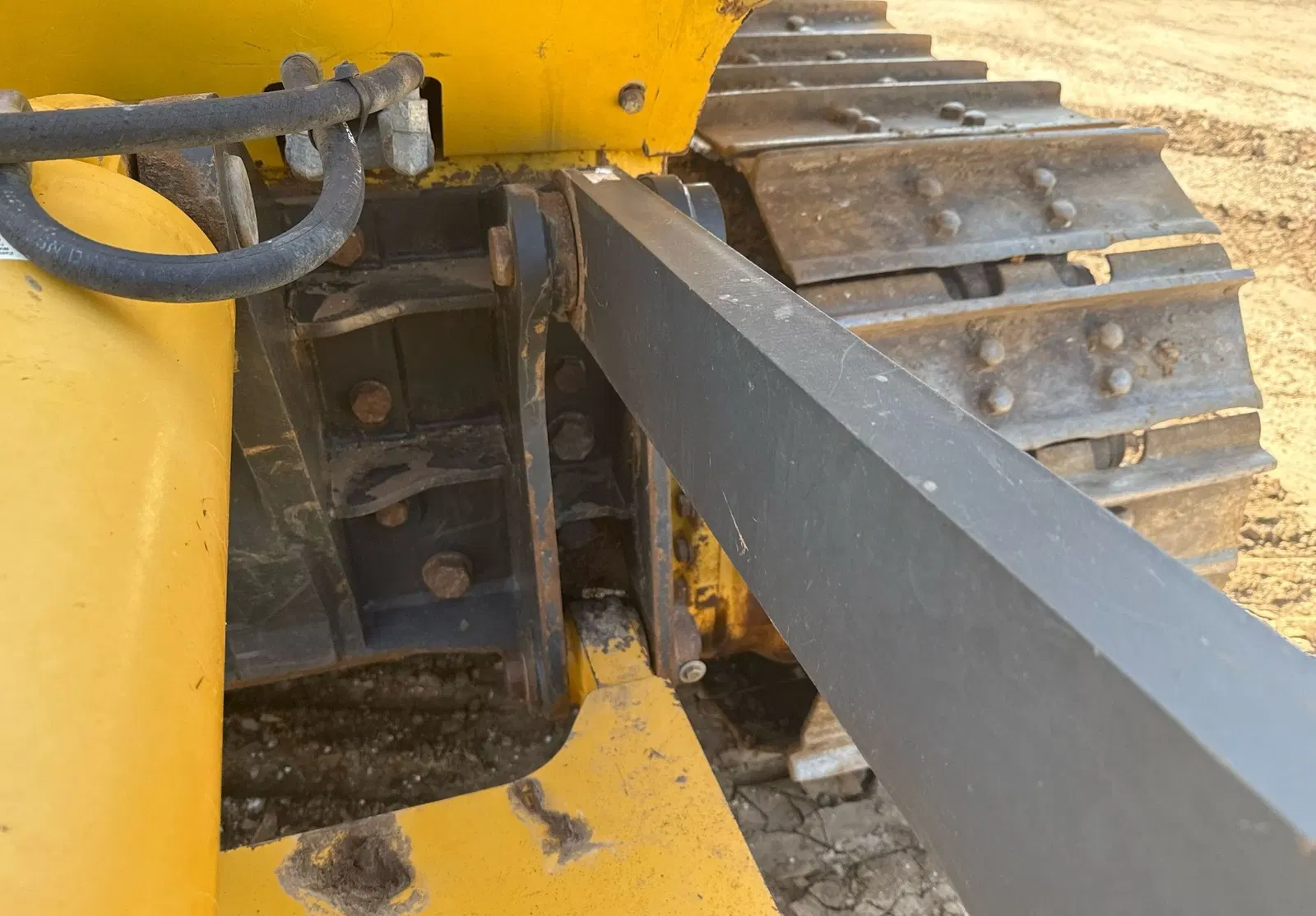 2019 Komatsu D65EX-18