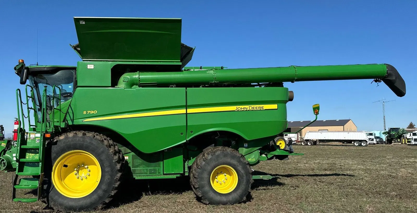 2018 John Deere S790