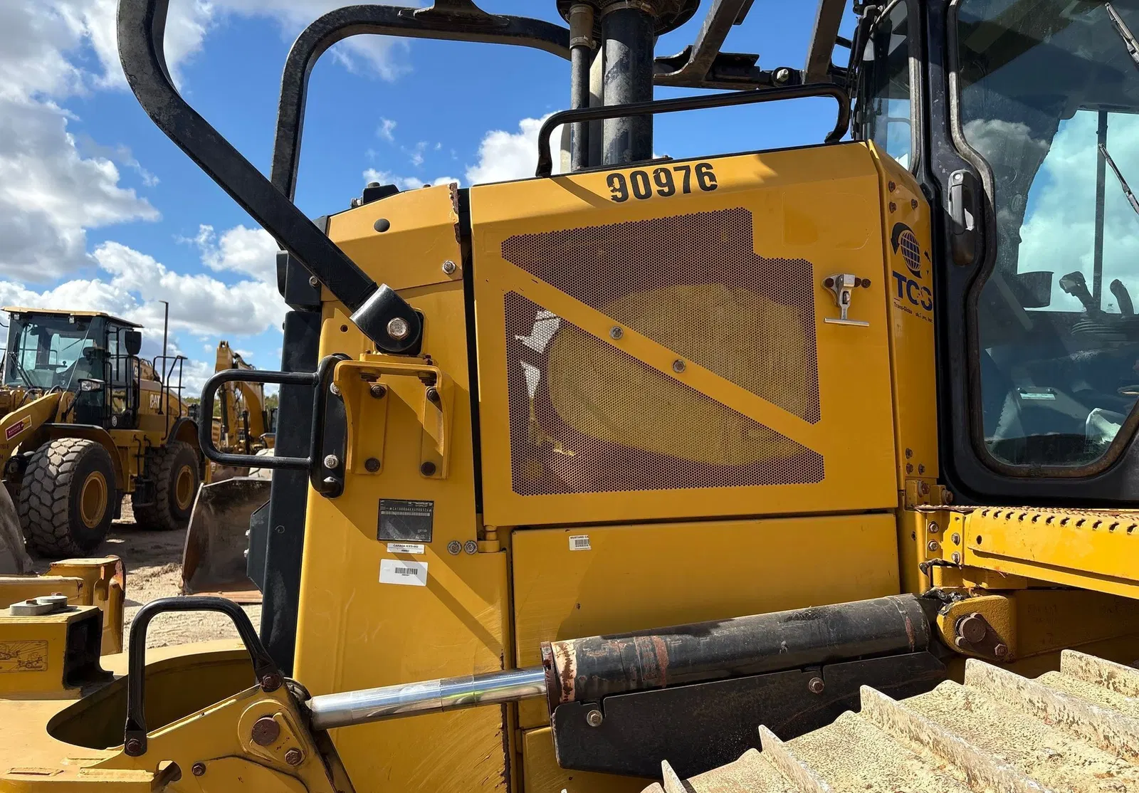2020 Caterpillar D6