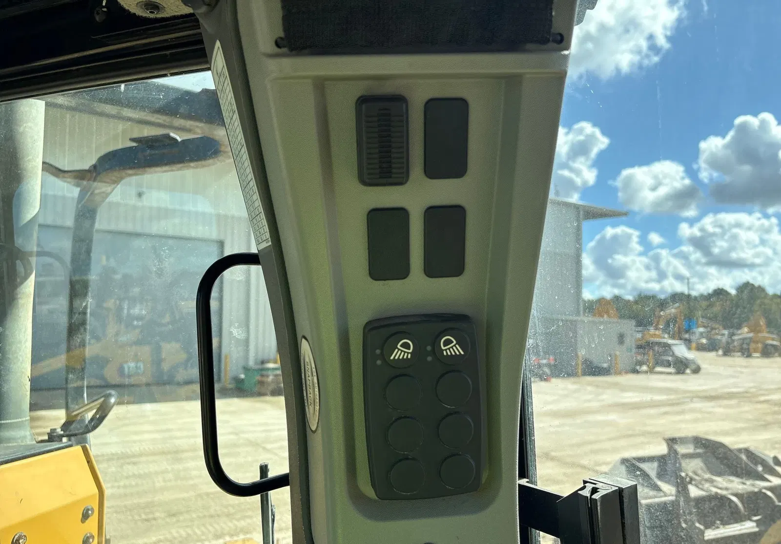 2020 Caterpillar D6