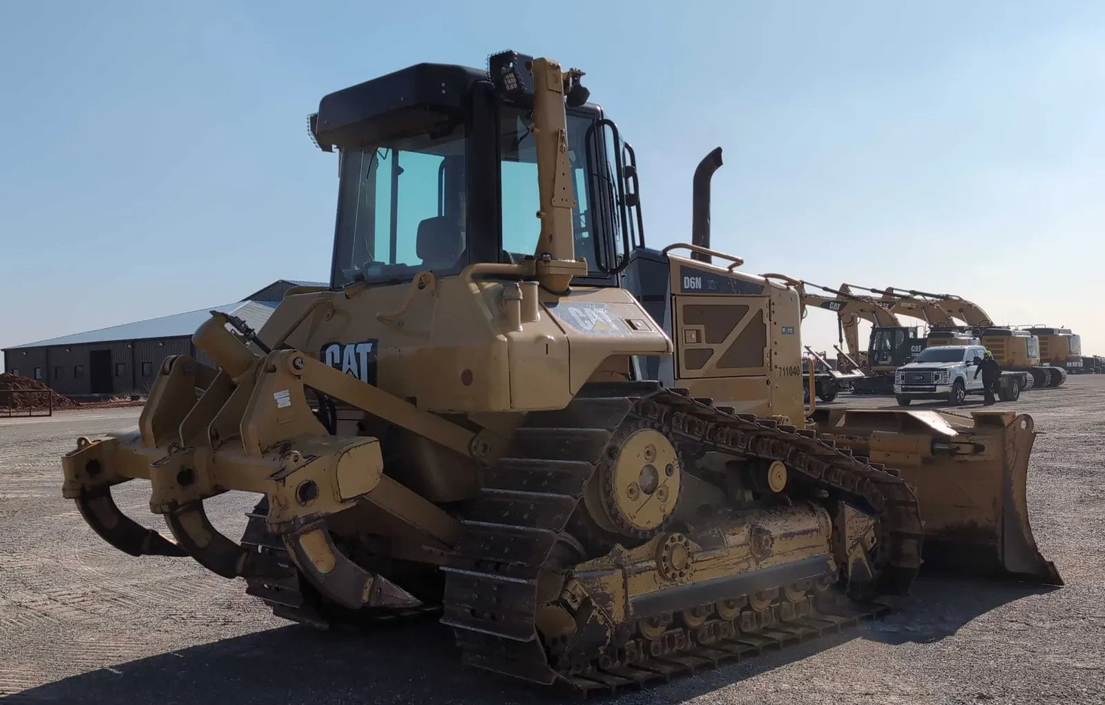 2011 Caterpillar D6N
