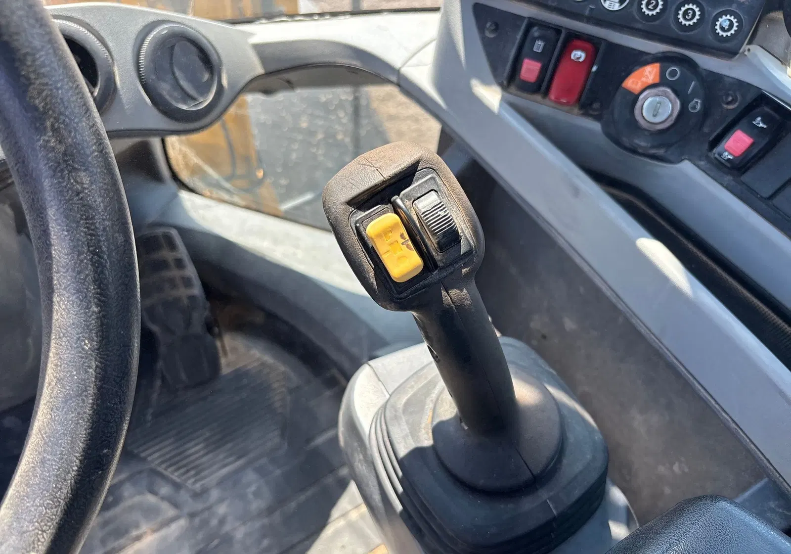 2020 Caterpillar 930M