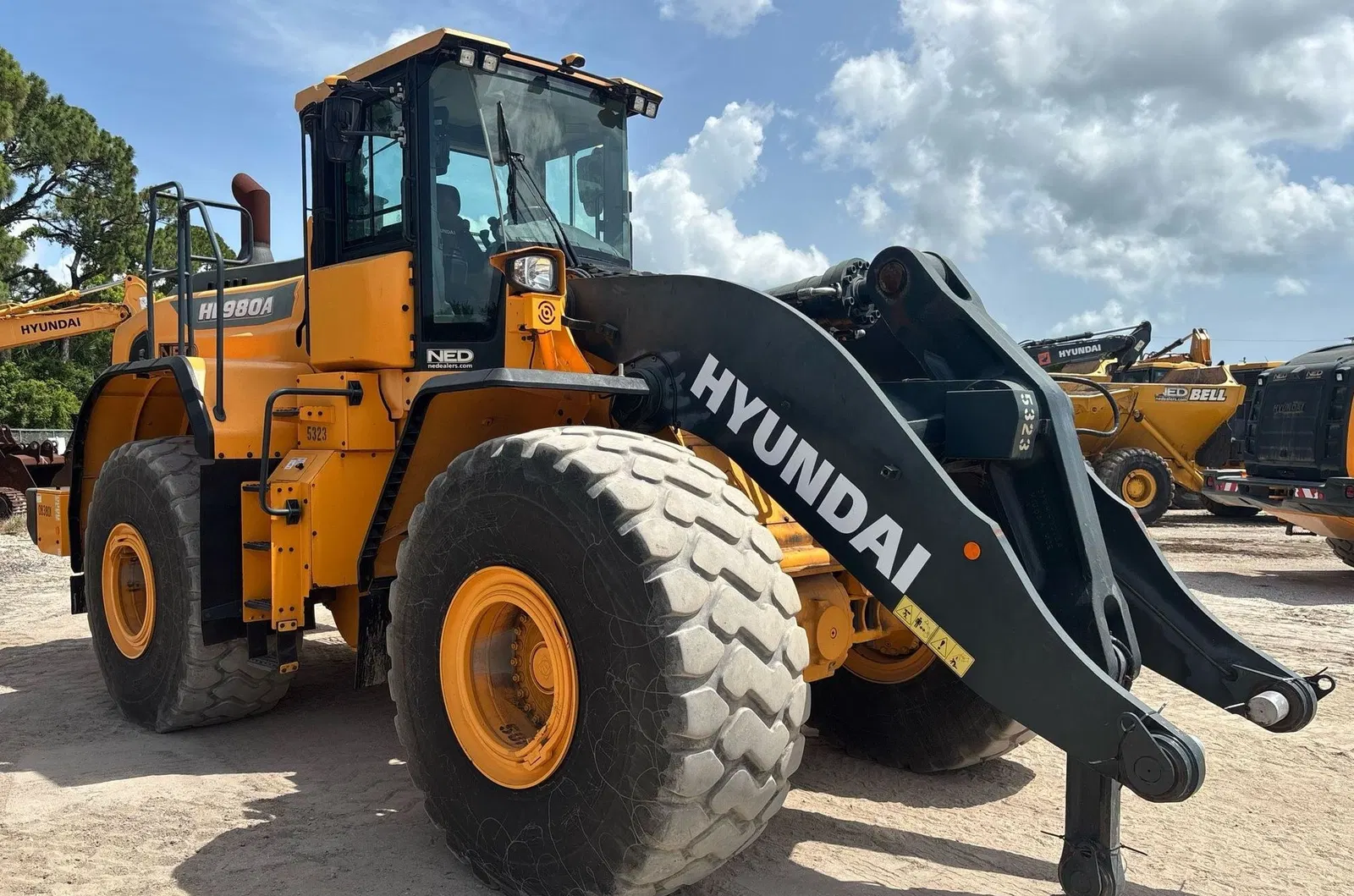 2020 Hyundai HL980A