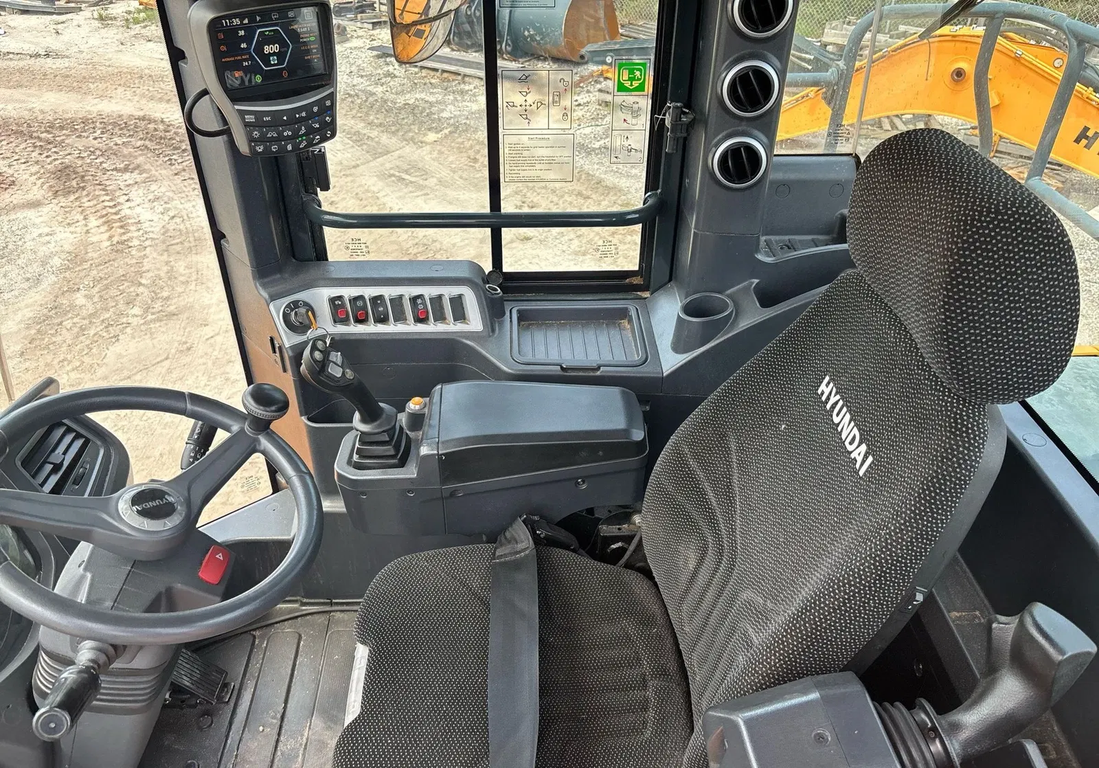 2020 Hyundai HL980A