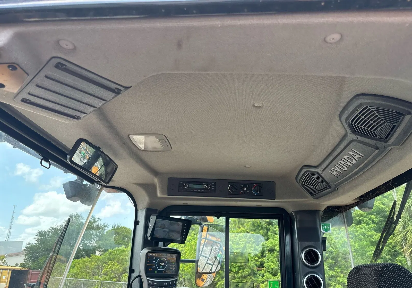 2020 Hyundai HL980A