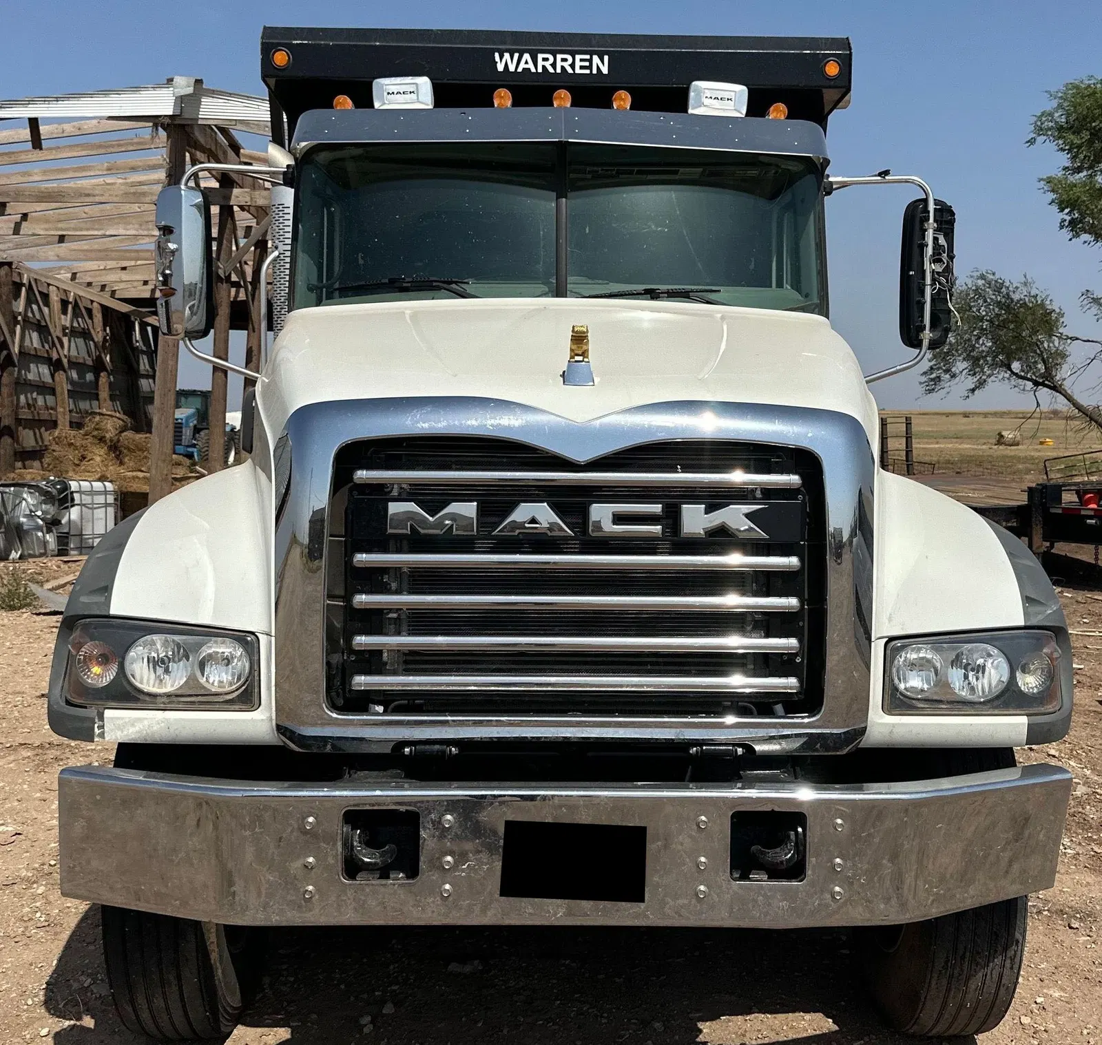 2020 Mack Granite