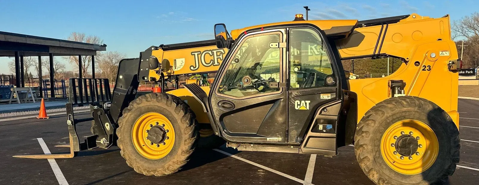 2020 Caterpillar TL642D
