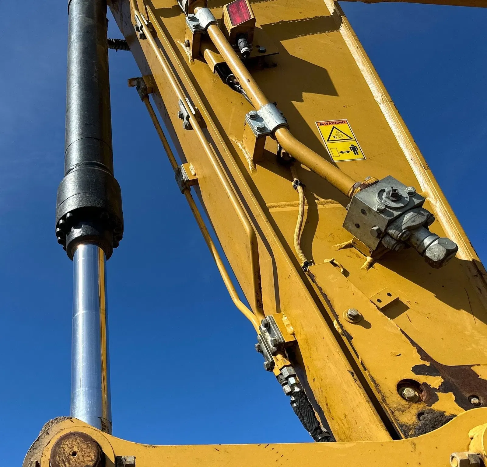 2019 Caterpillar 320