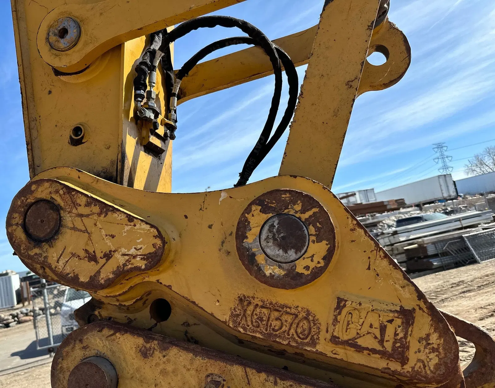 2019 Caterpillar 320