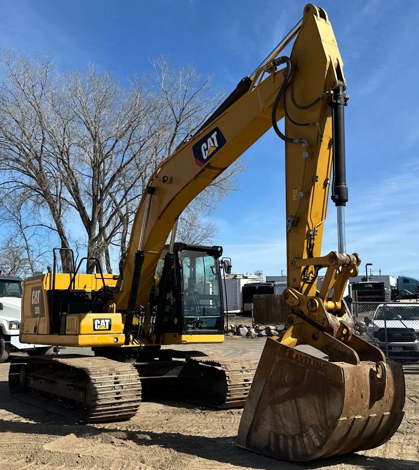 2019 Caterpillar 320