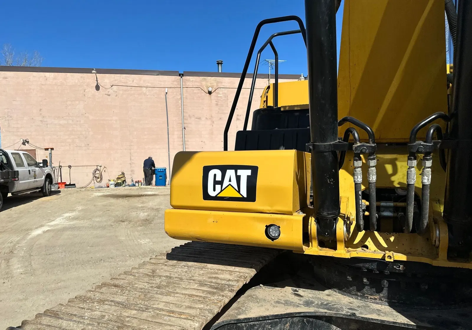 2019 Caterpillar 320