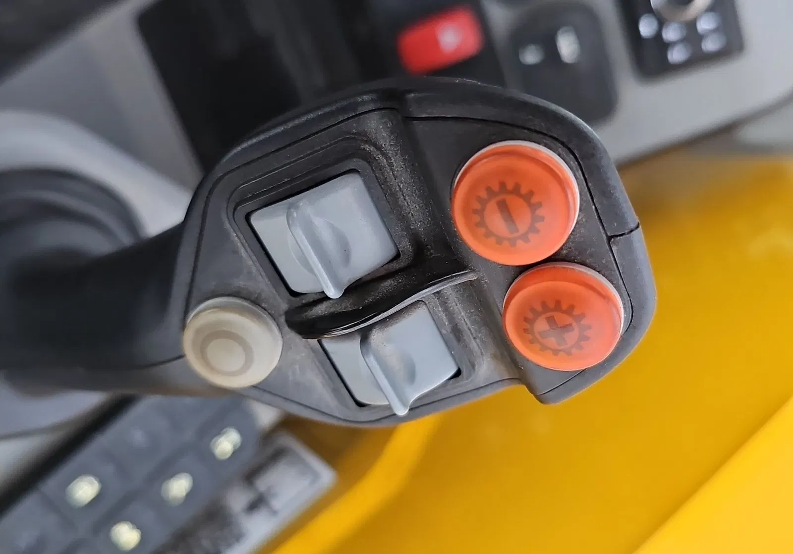 2023 JCB 542-70AG