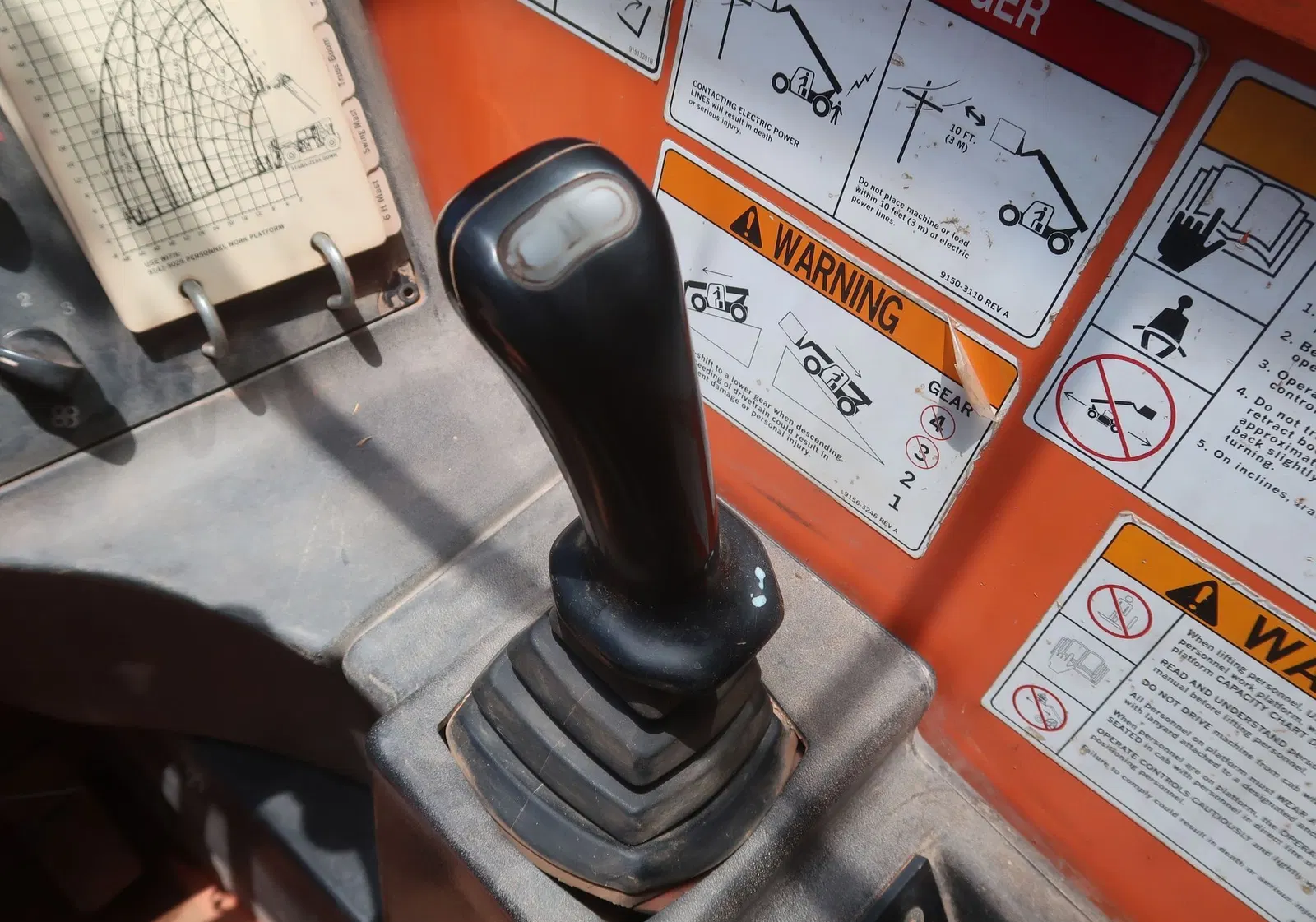 2008 JLG G12-55A