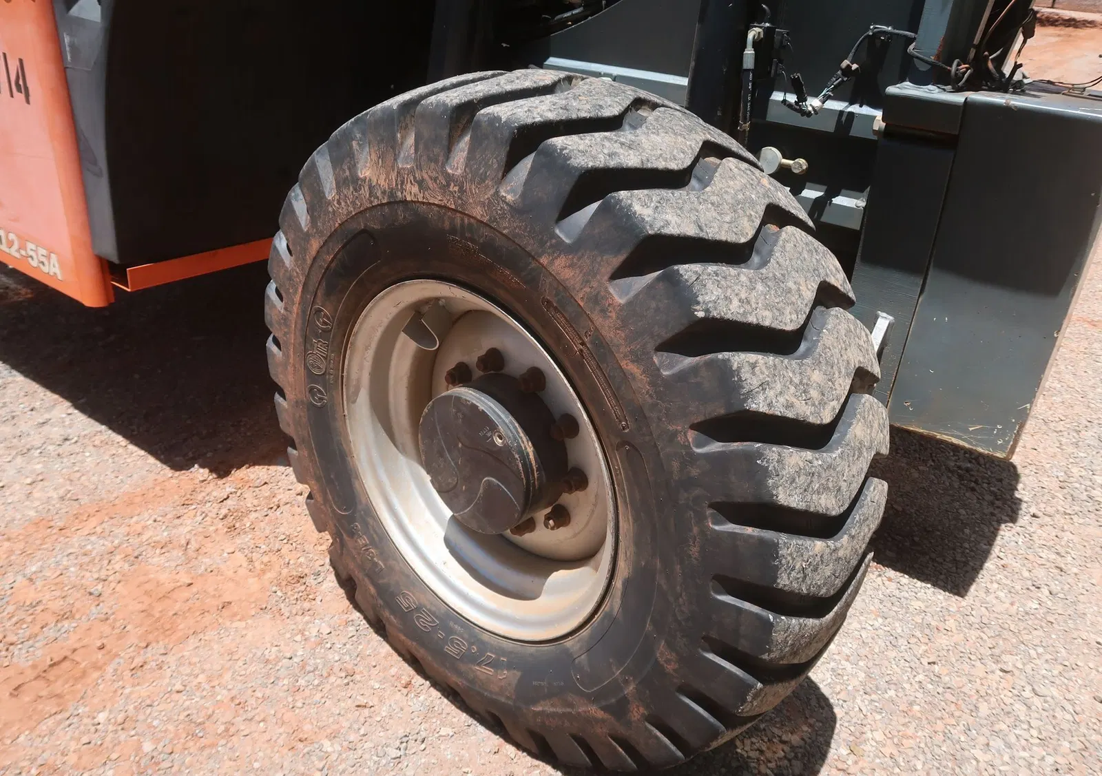 2008 JLG G12-55A