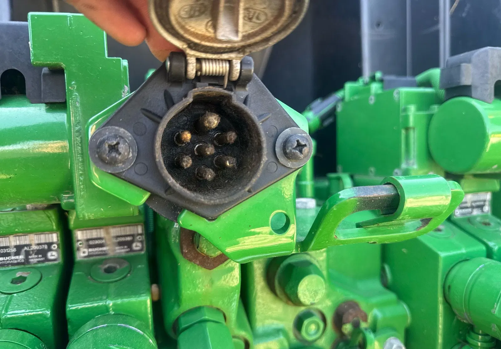 2014 John Deere 6190R