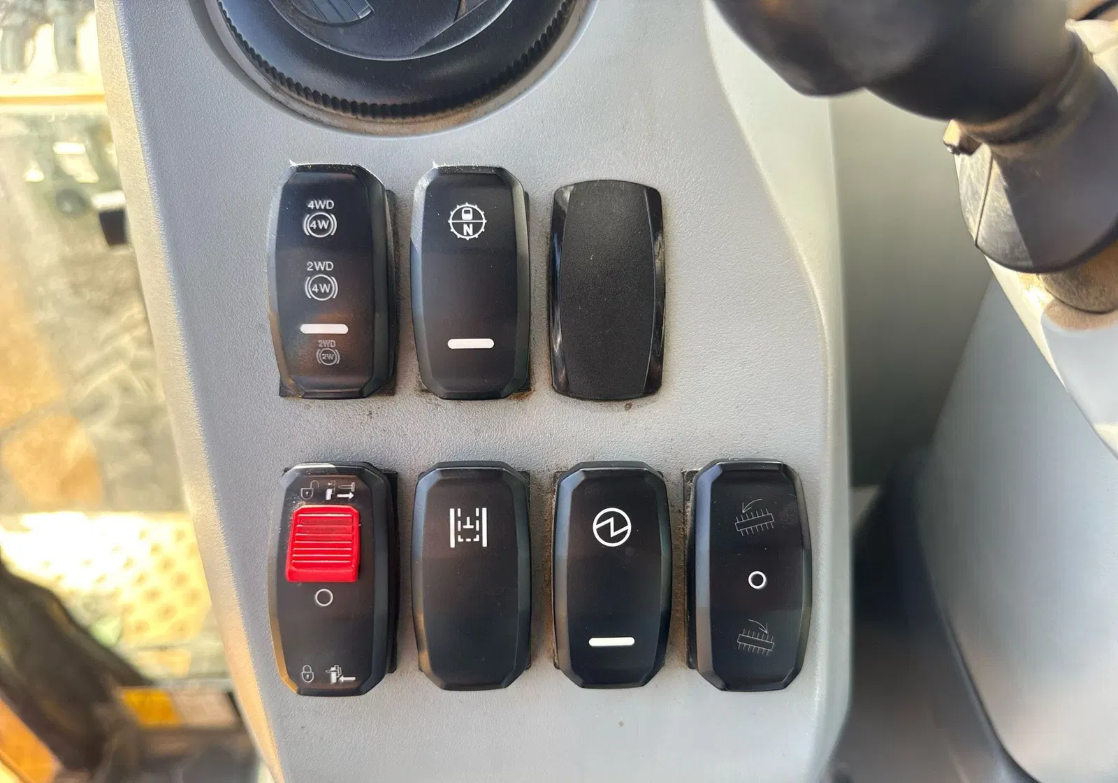 2016 Caterpillar 420F2