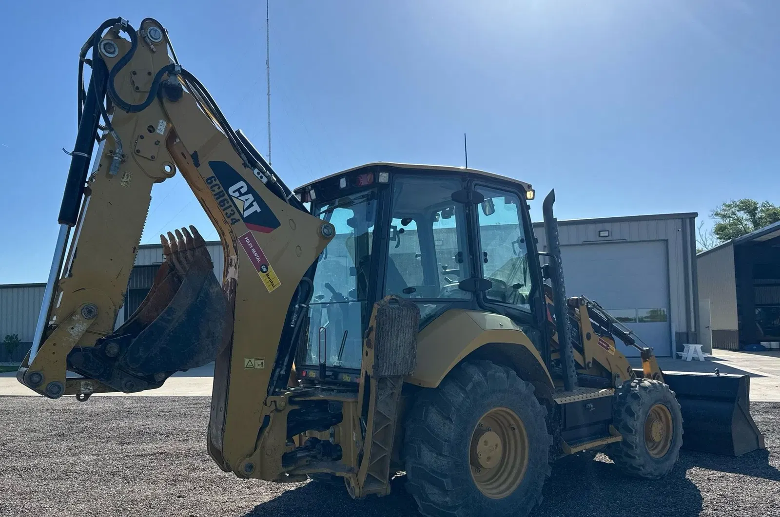 2016 Caterpillar 420F2