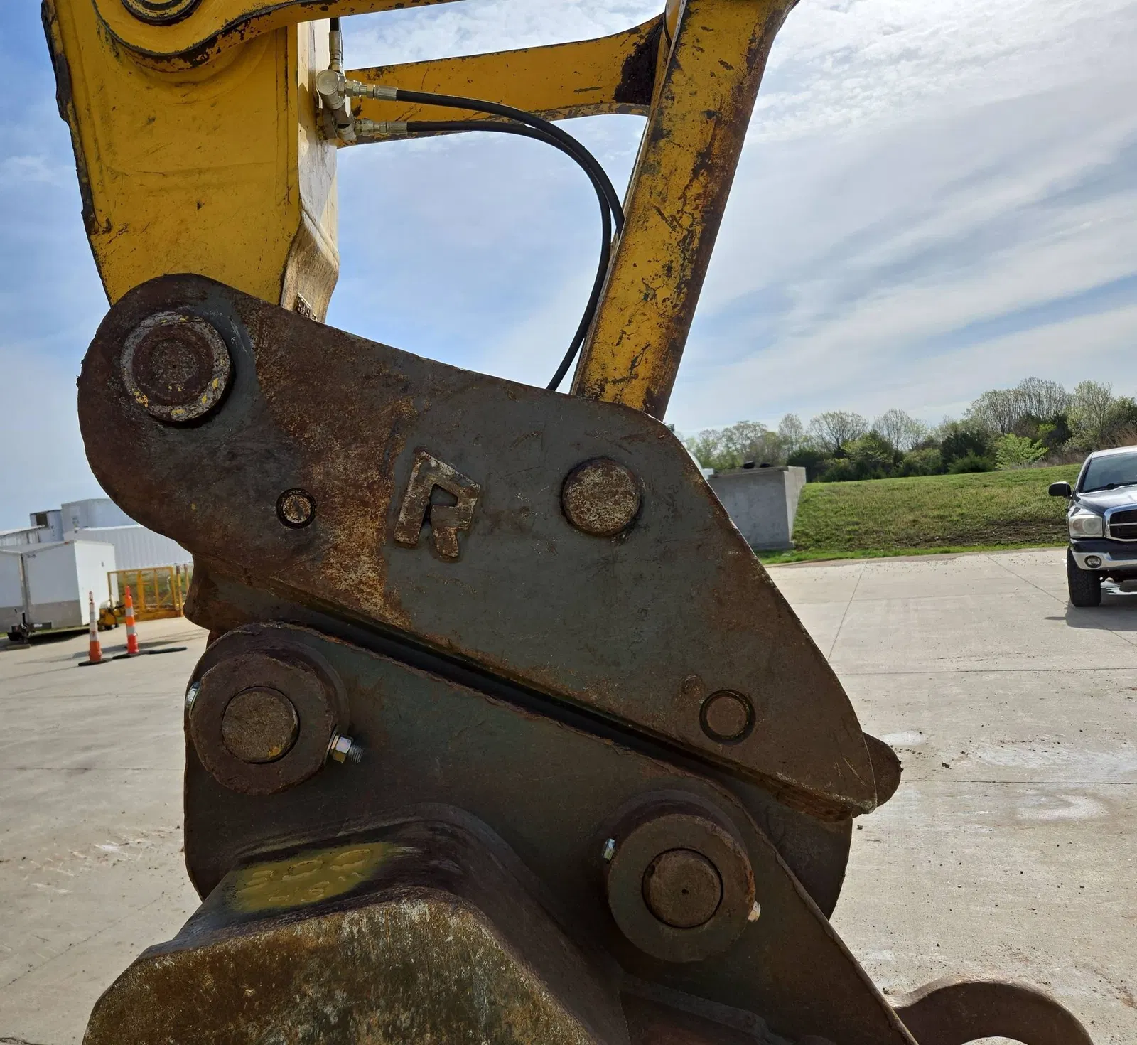 2017 Komatsu PC360LC-11