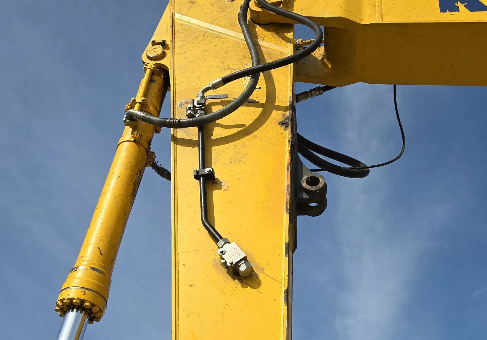 2017 Komatsu PC360LC-11