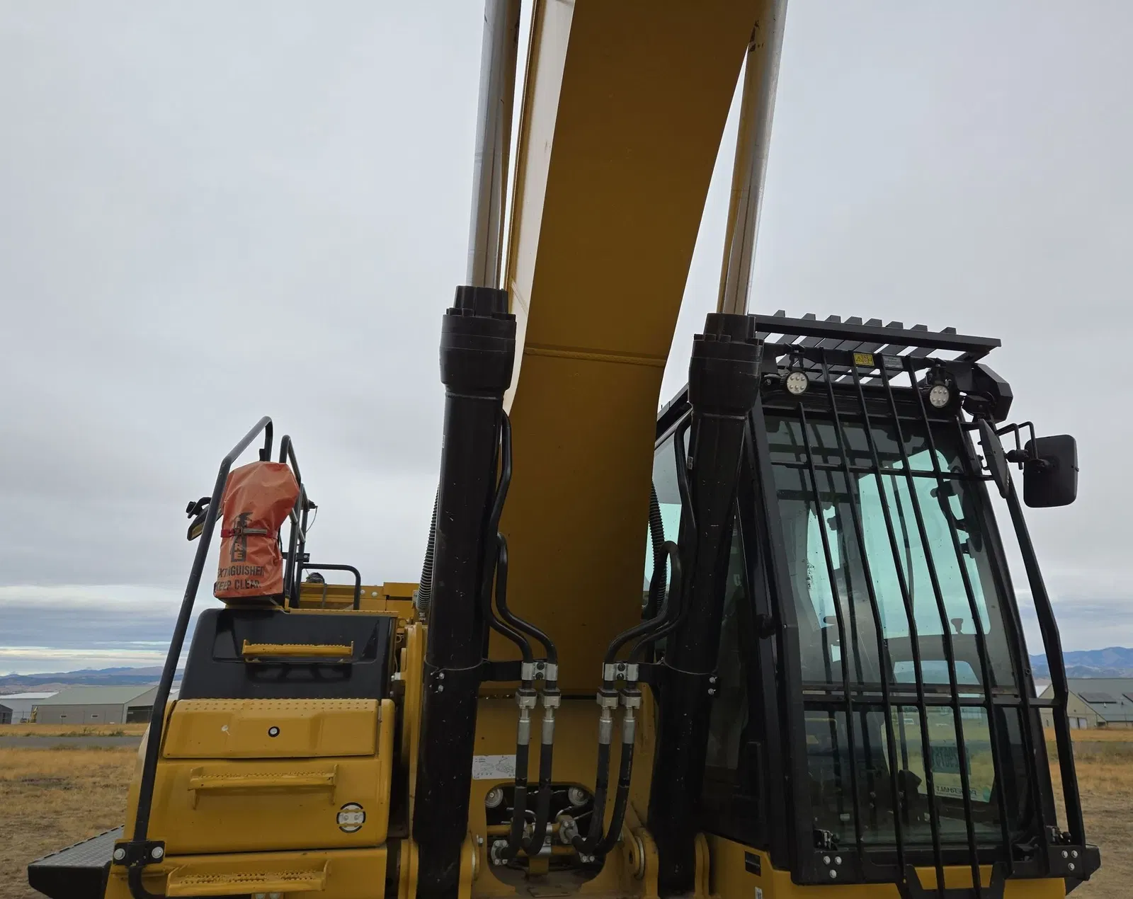 2023 Caterpillar 336