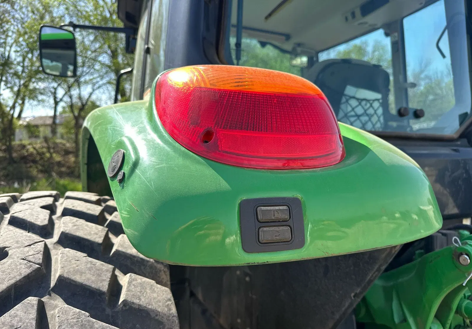 2021 John Deere 6110M