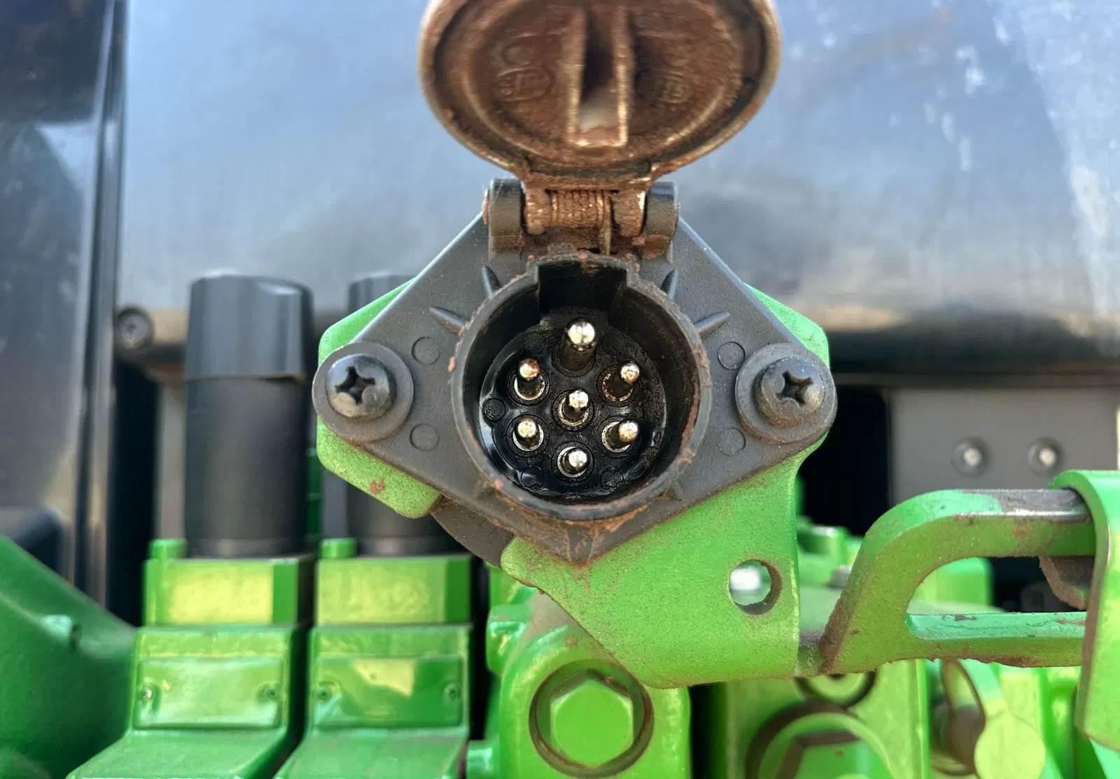 2021 John Deere 6110M