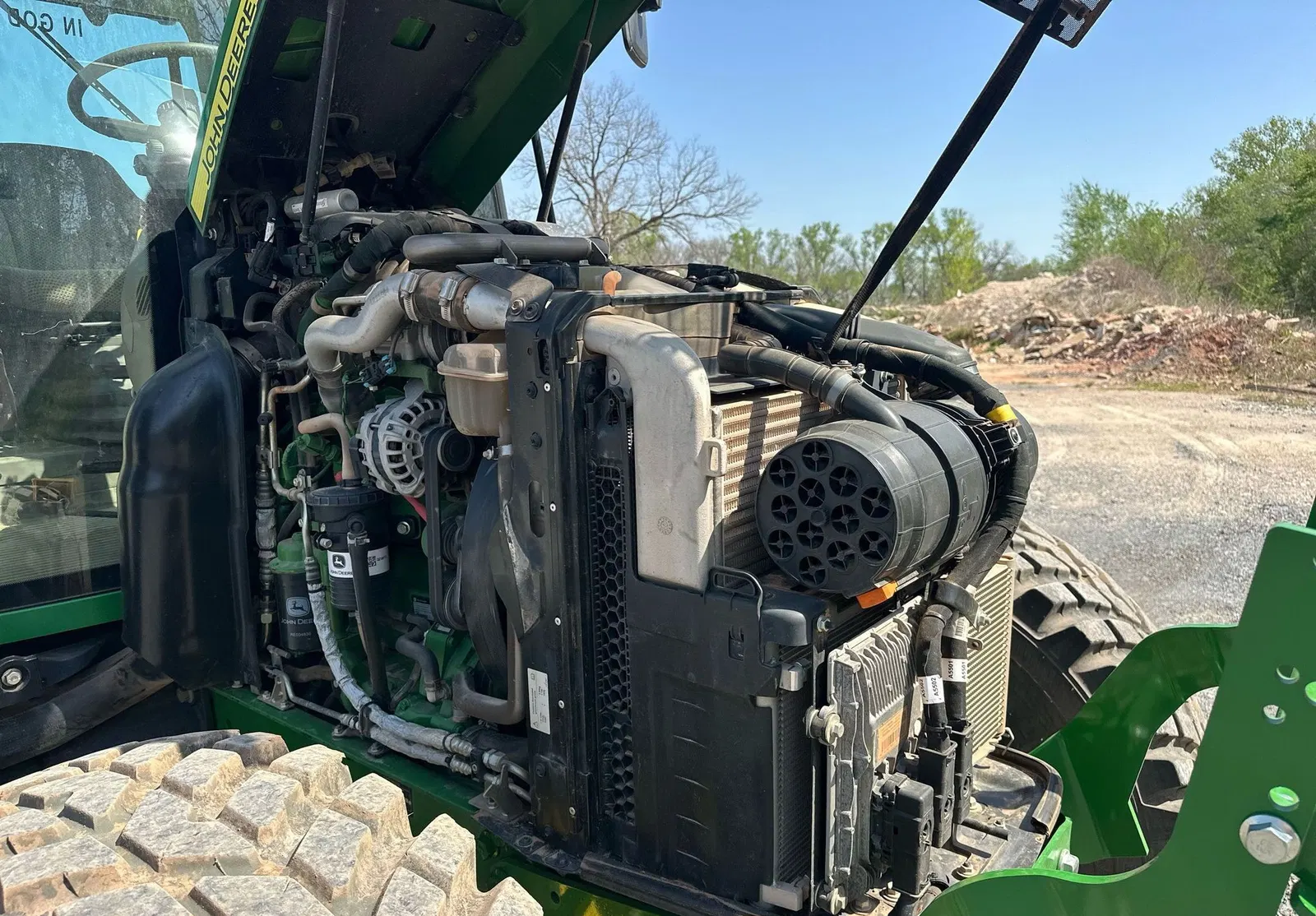2021 John Deere 6110M
