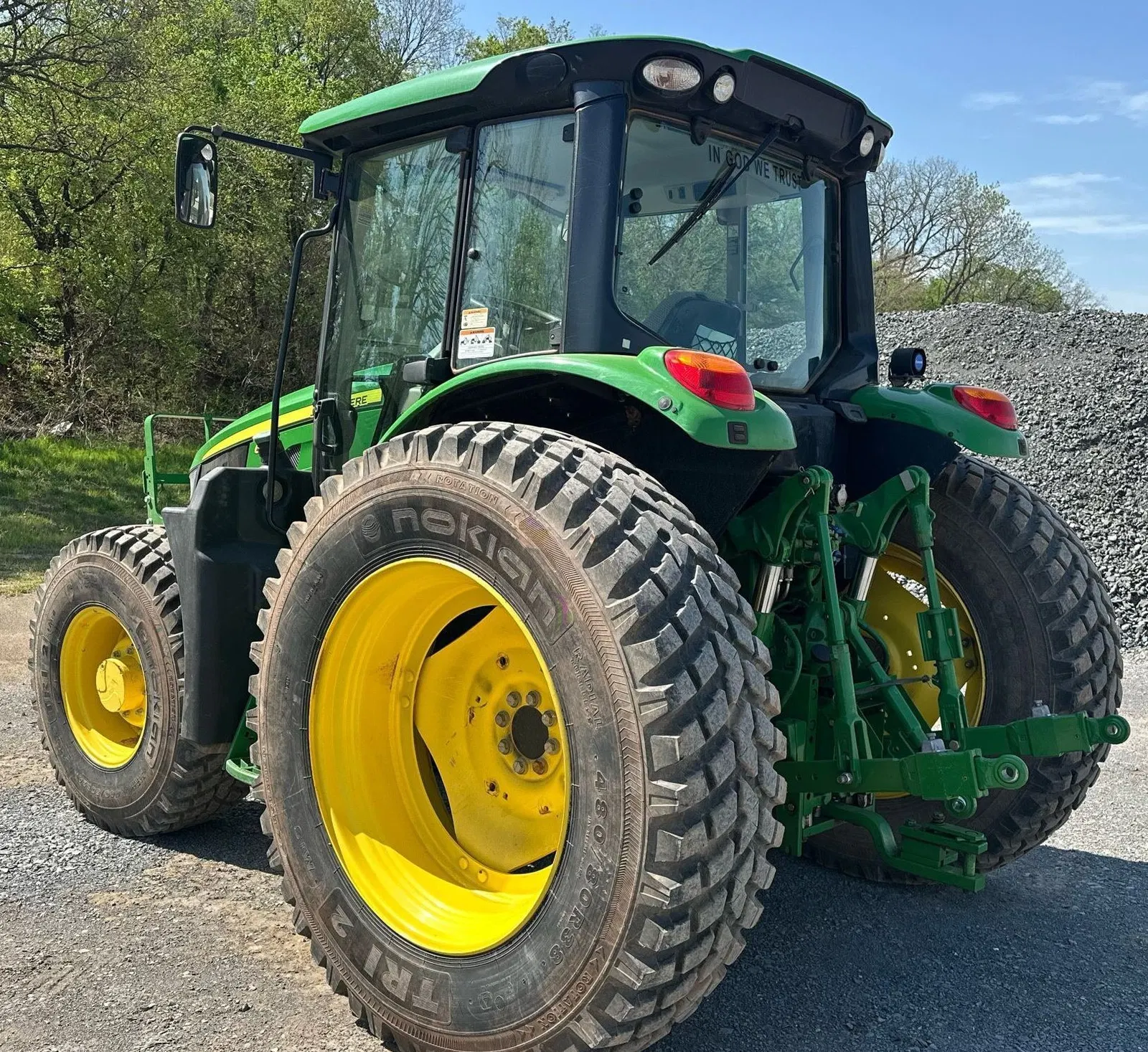2021 John Deere 6110M