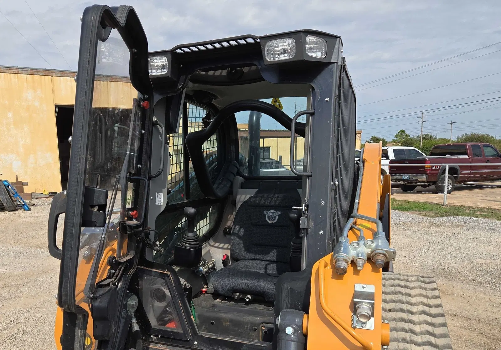 2023 Case TV450B