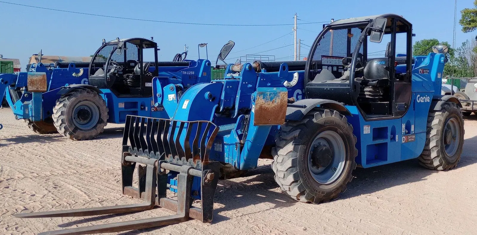 2021 Genie GTH-1256
