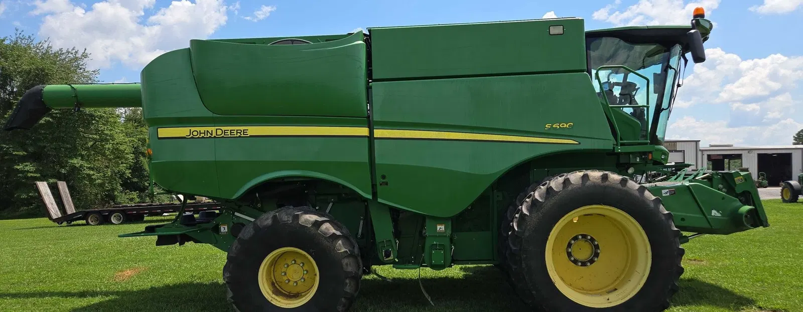 2014 John Deere S690