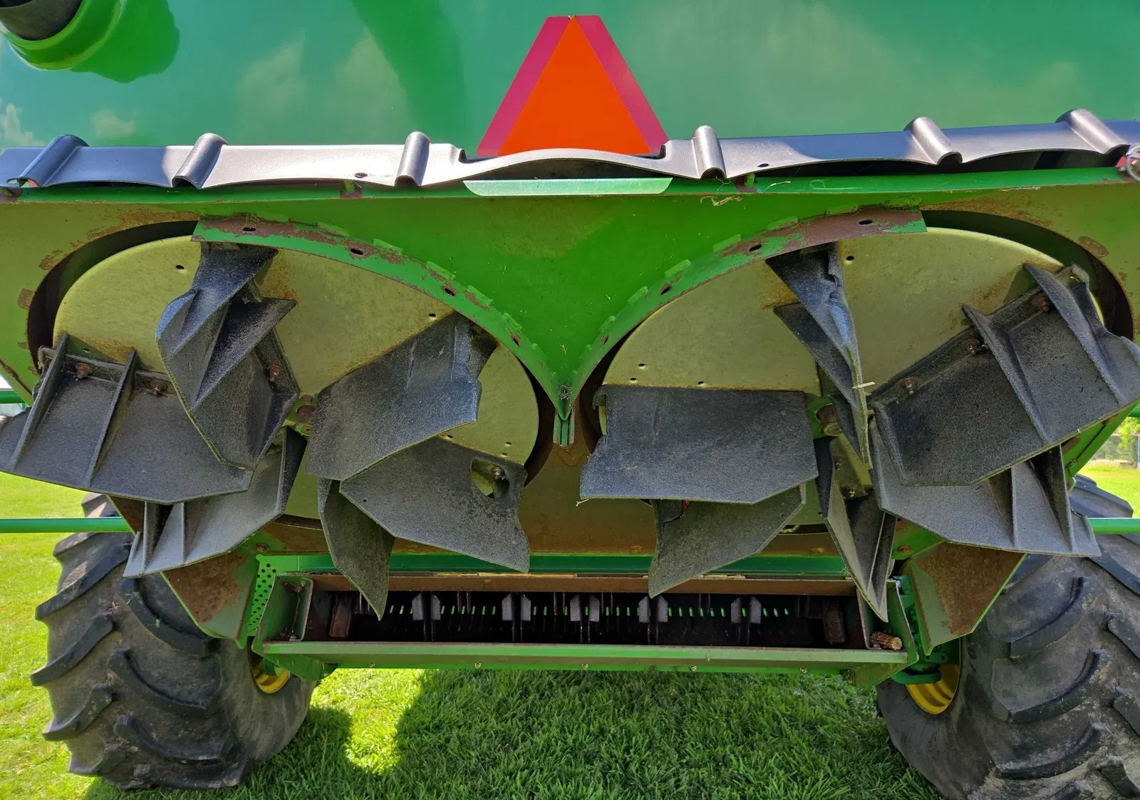 2014 John Deere S690