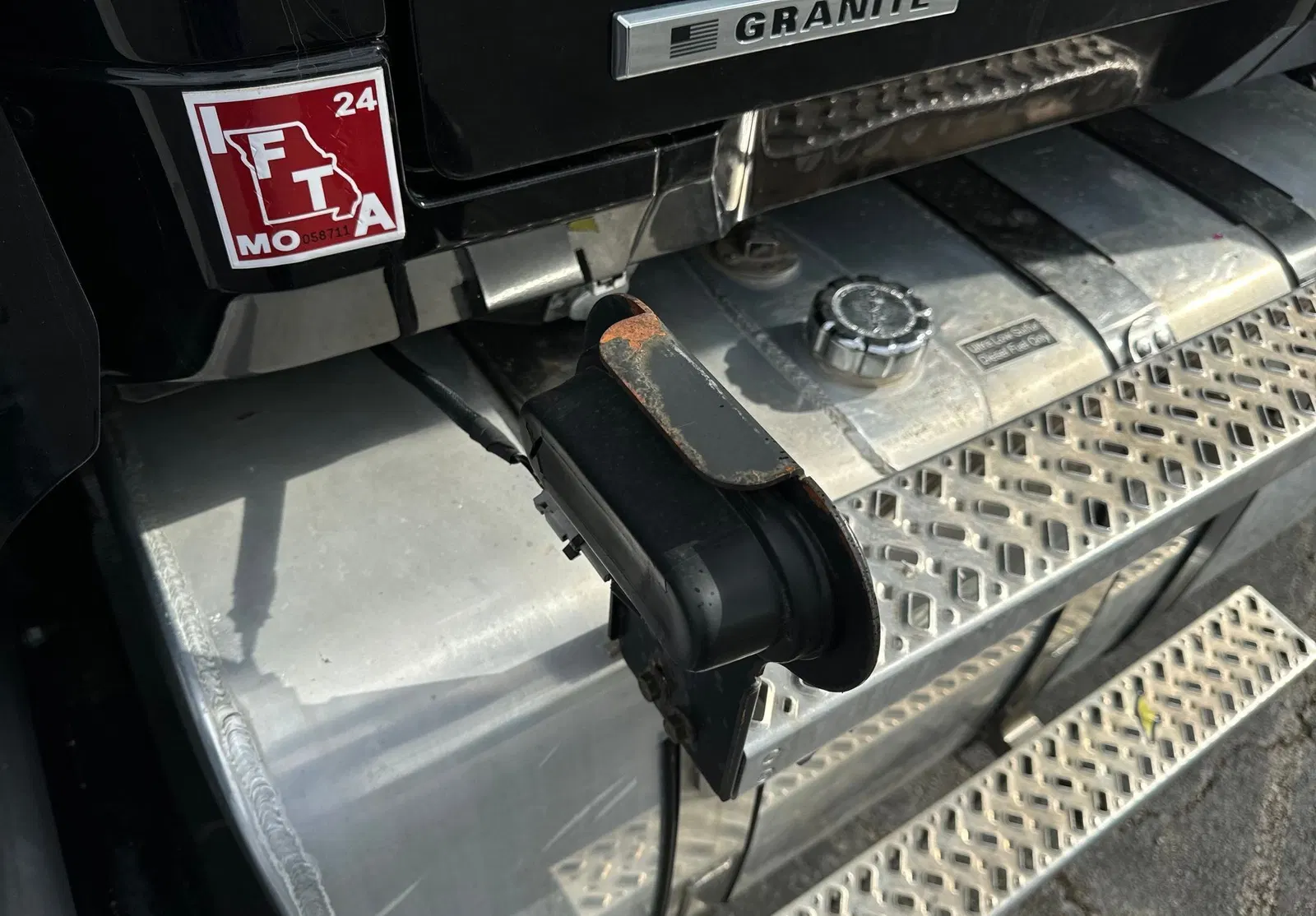 2019 Mack Granite