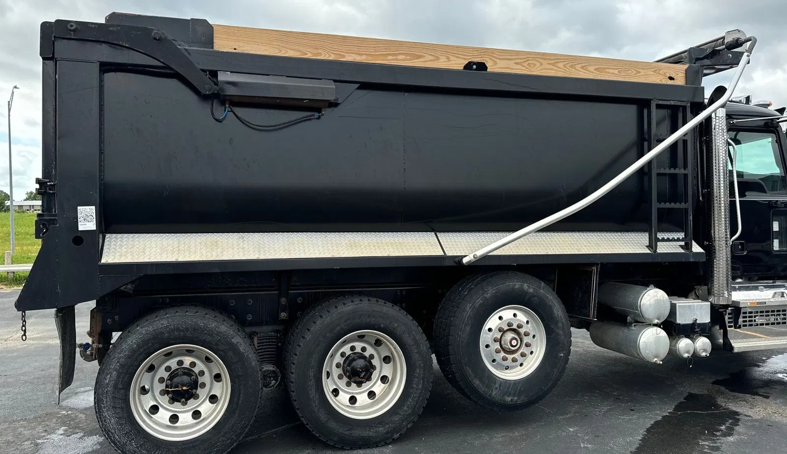 2019 Mack Granite