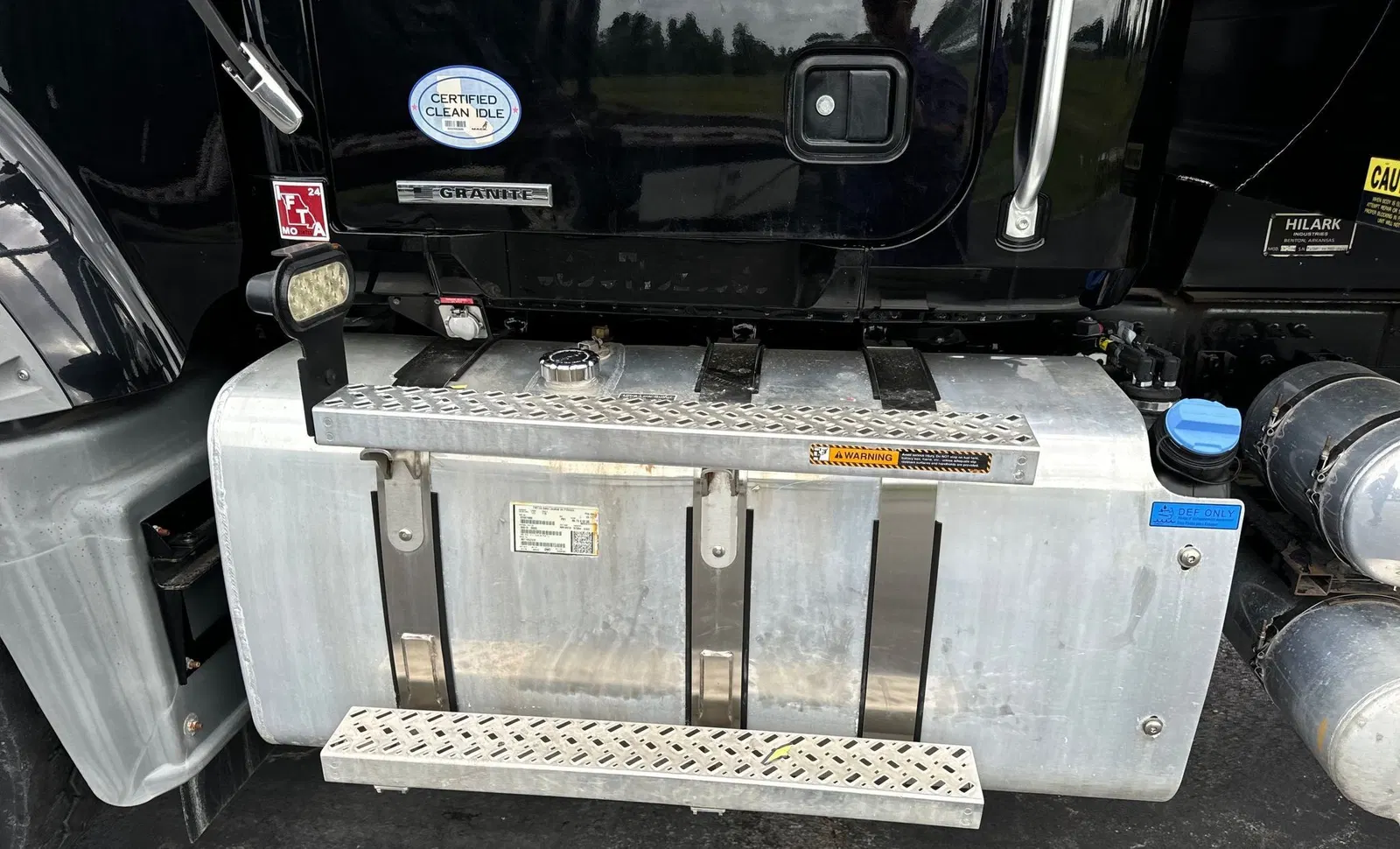 2019 Mack Granite