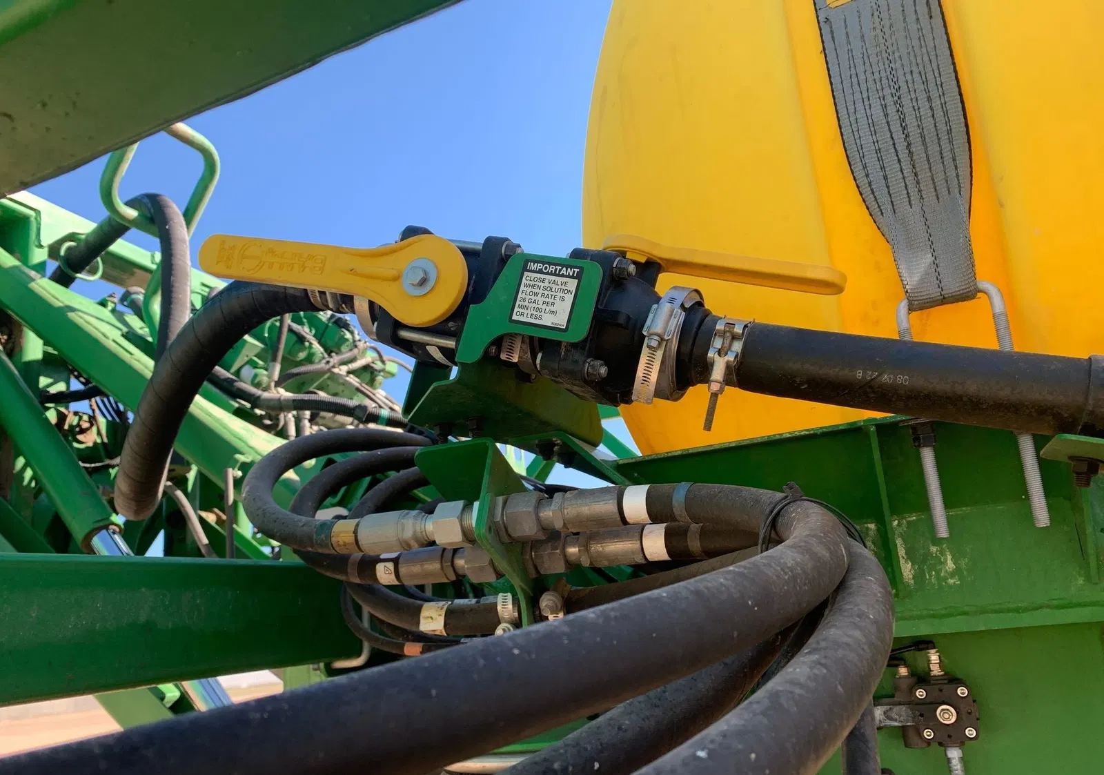 2022 John Deere R4023