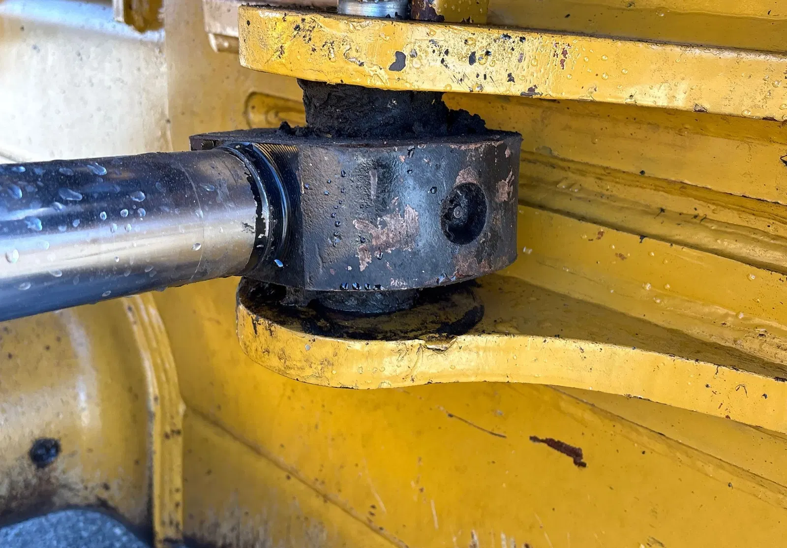 2013 Caterpillar D6N
