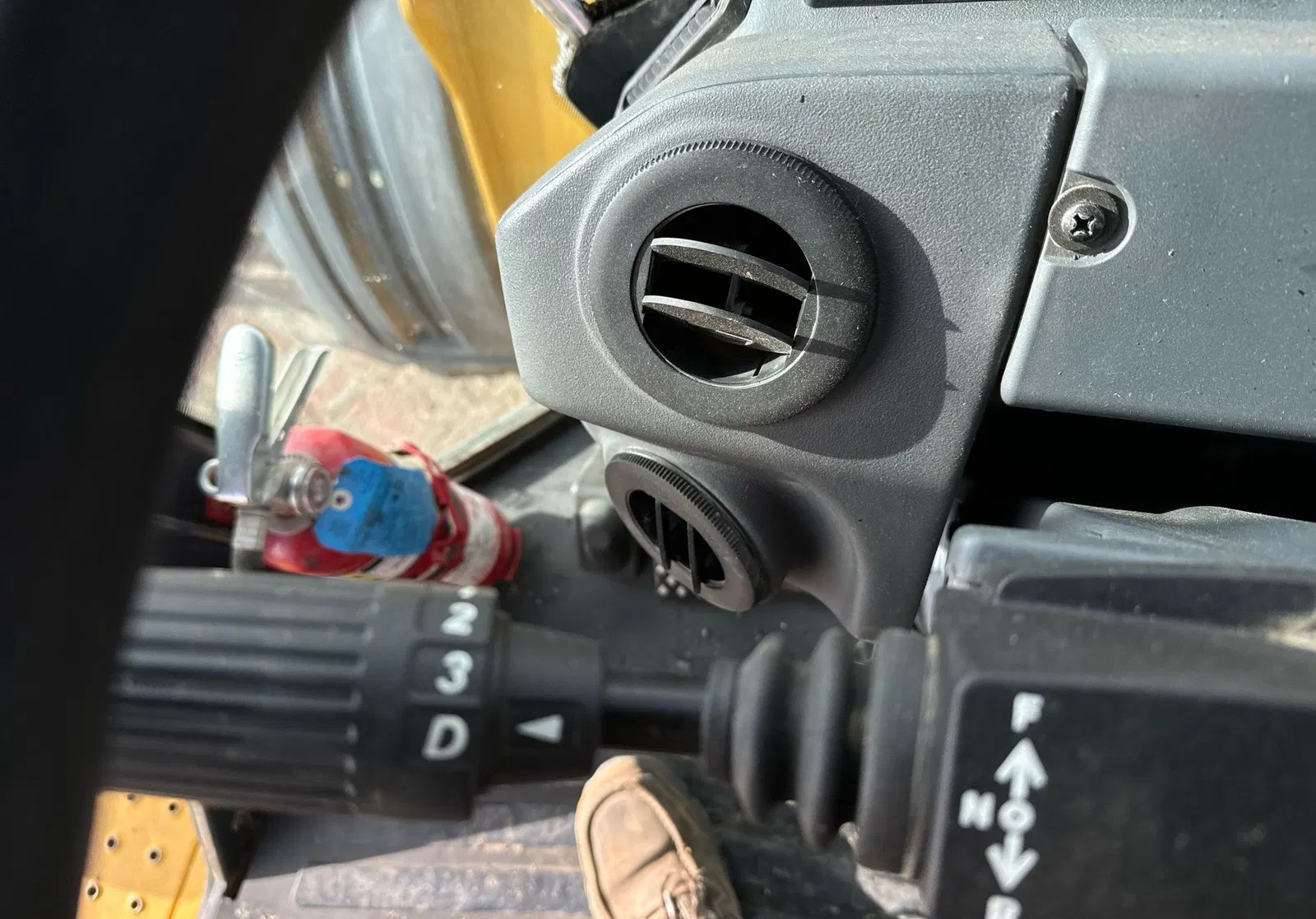 2016 John Deere 824K