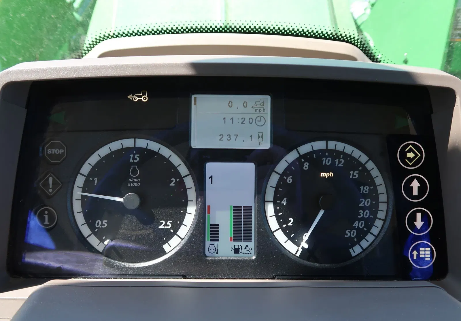 2019 John Deere 6110M