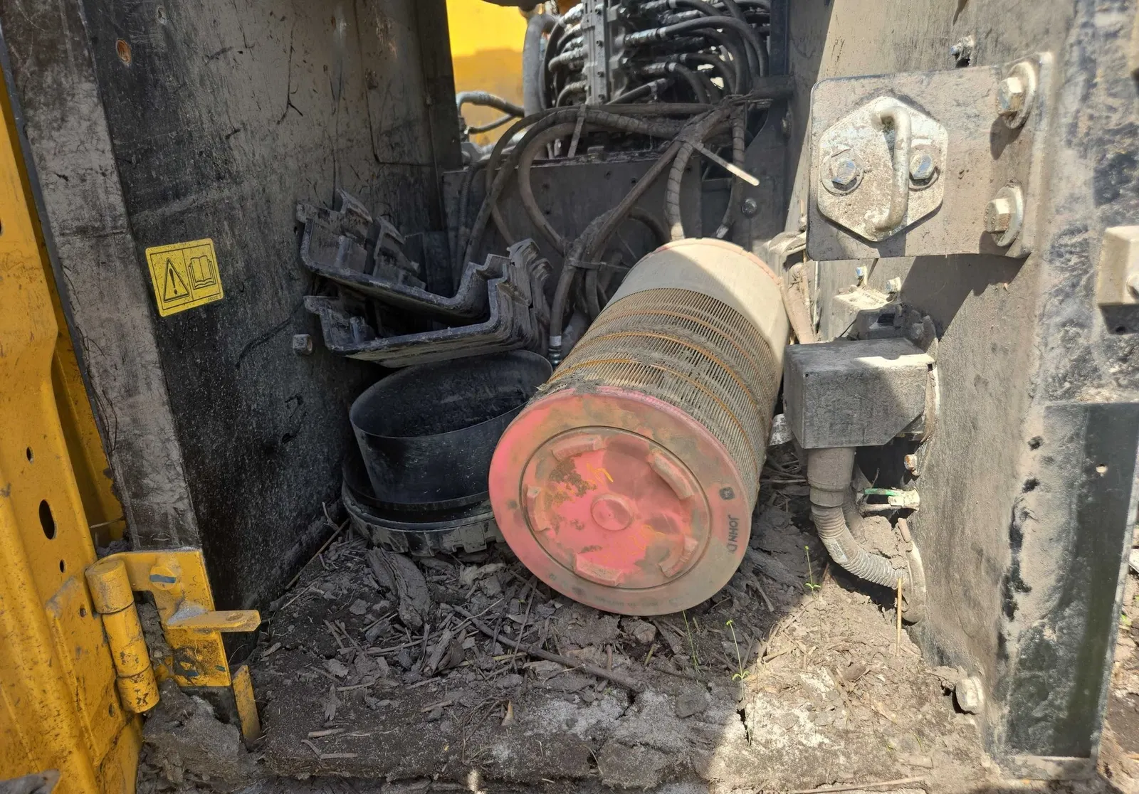 2024 John Deere 210