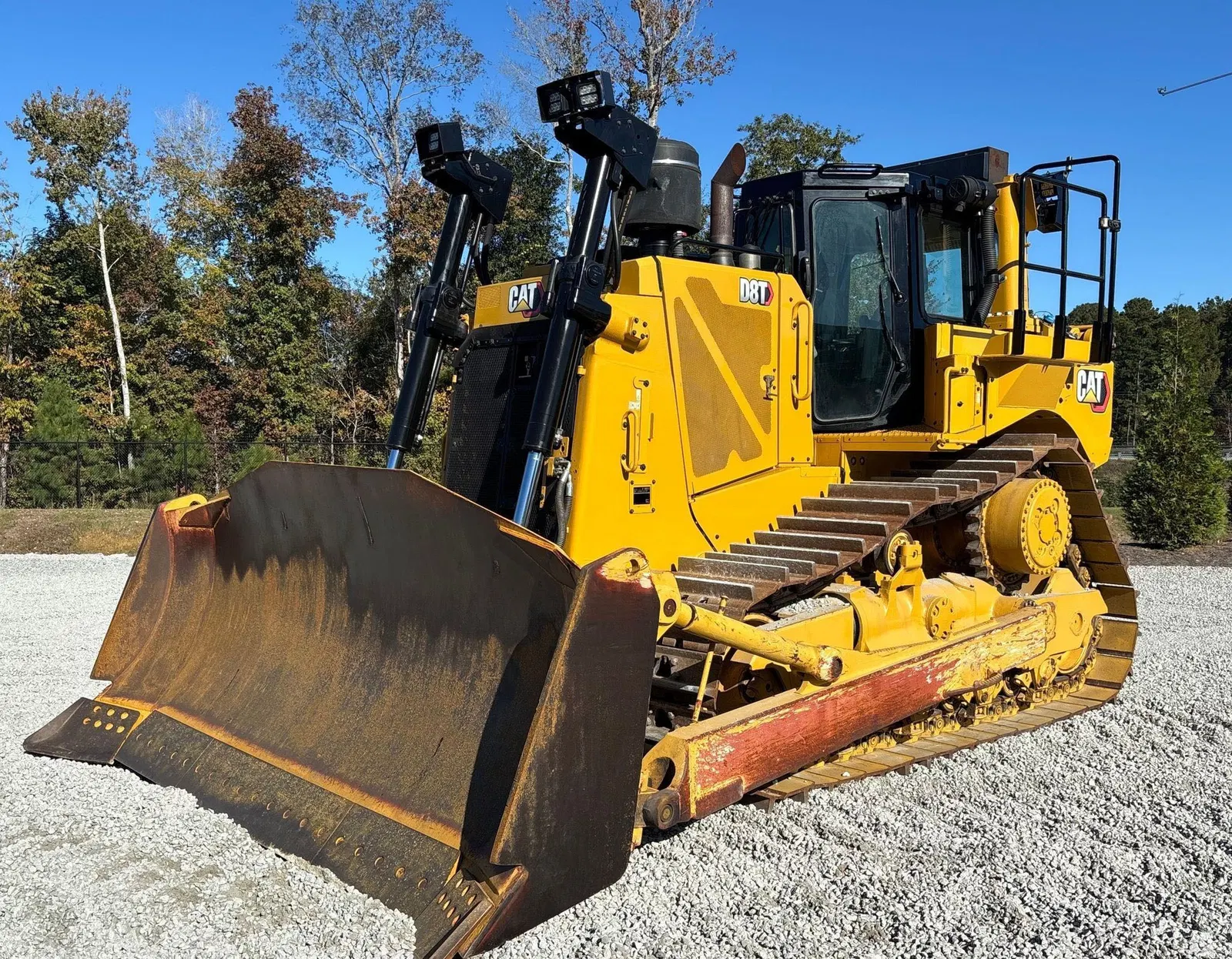 2022 Caterpillar D8T