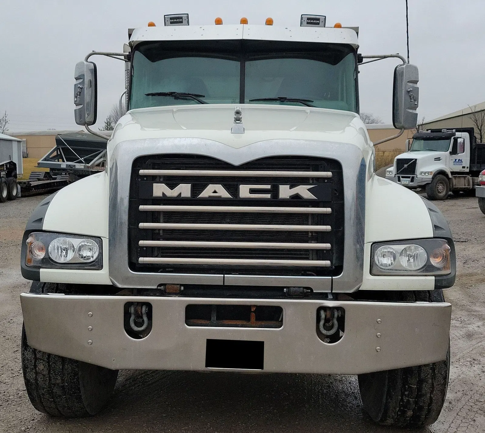2019 Mack Granite