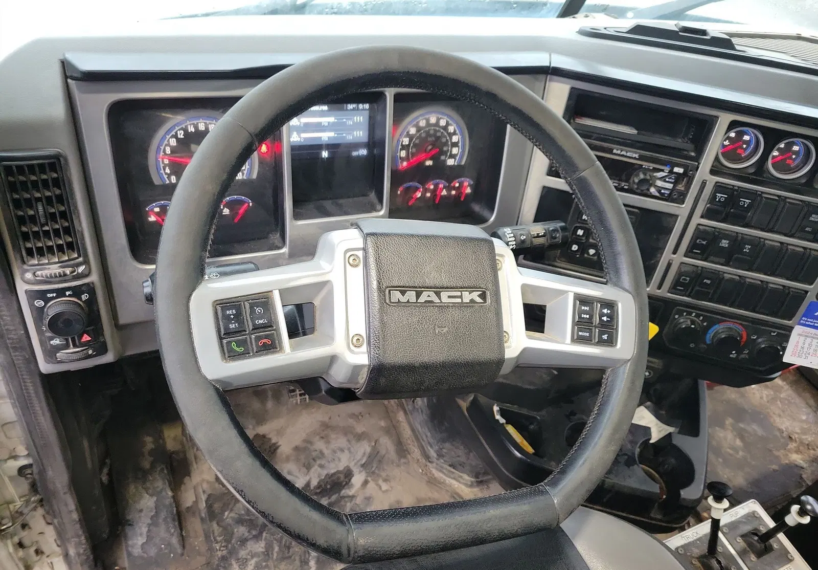 2019 Mack Granite