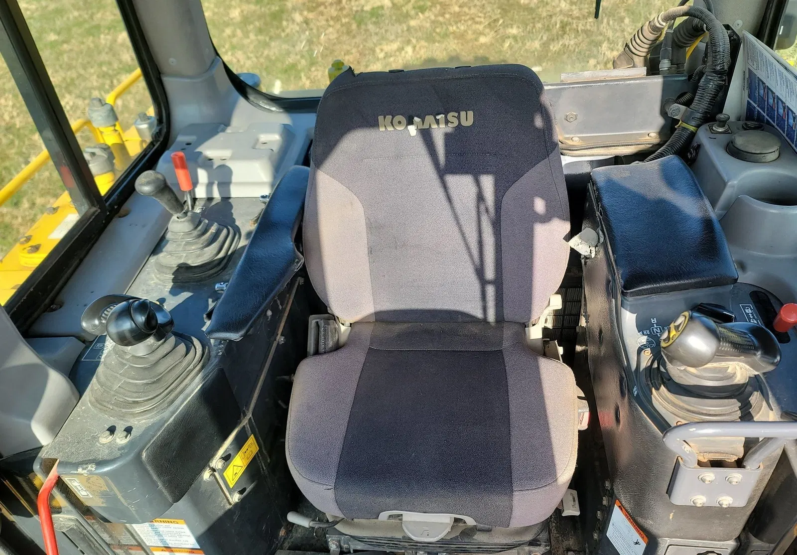 2016 Komatsu D65EX-18
