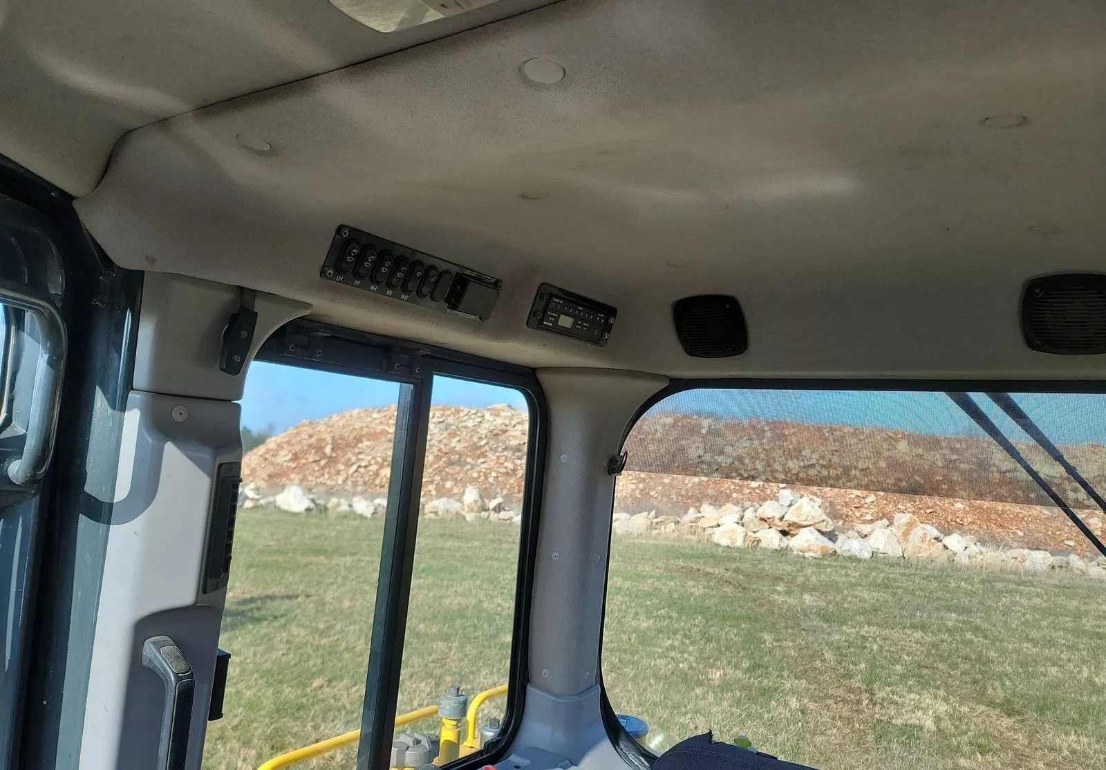 2016 Komatsu D65EX-18