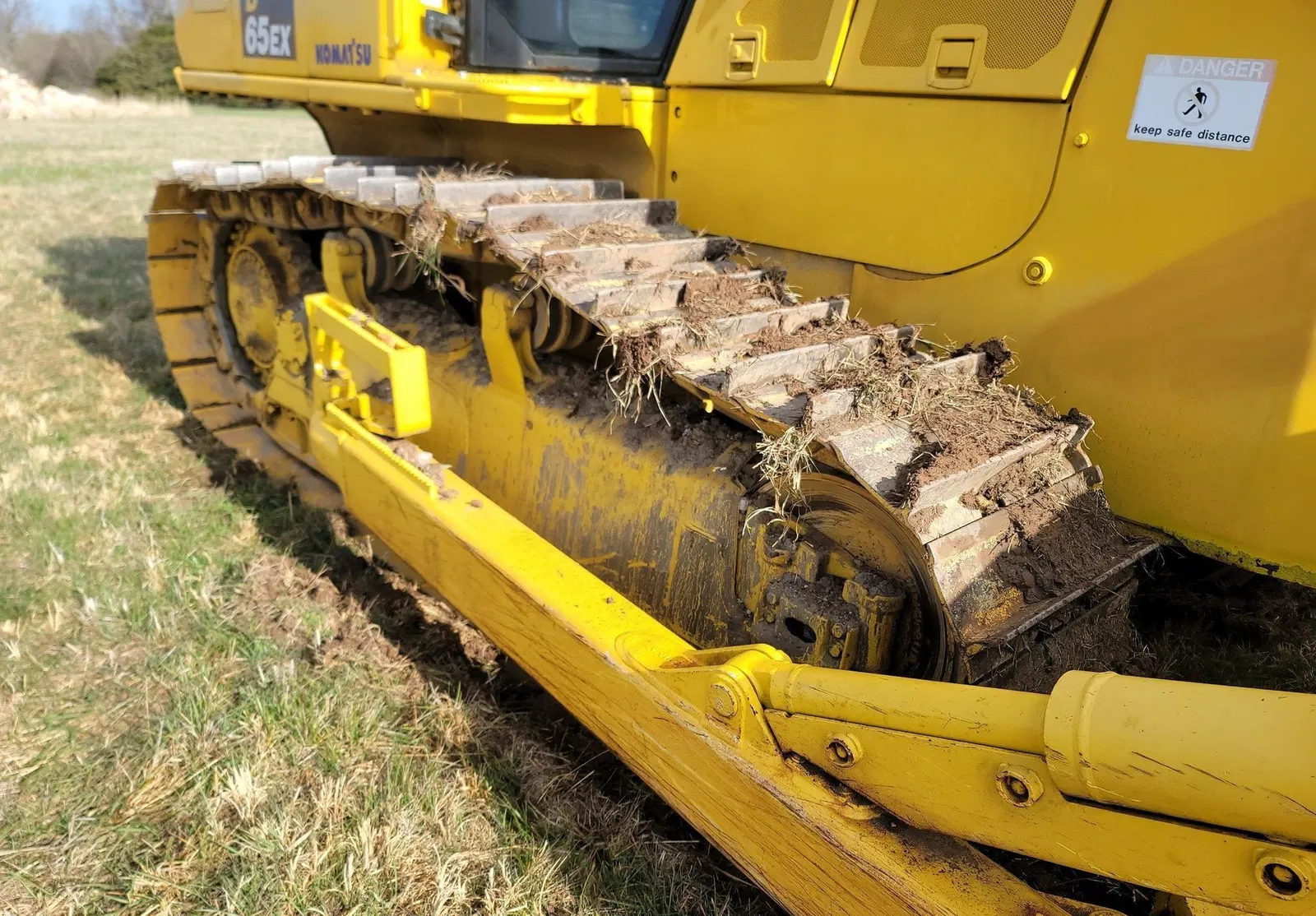 2016 Komatsu D65EX-18