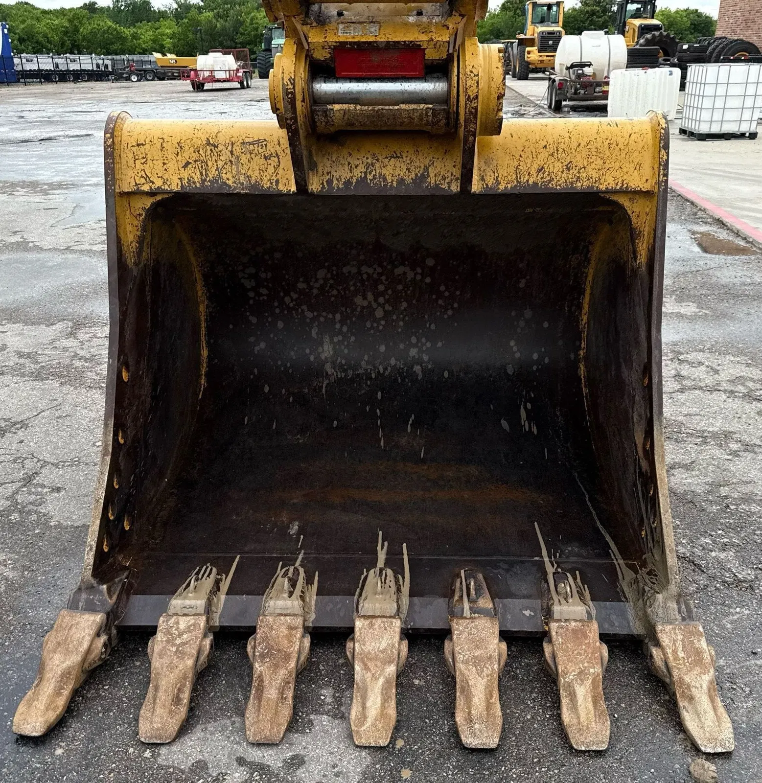 2023 Caterpillar 336